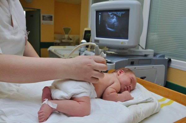 Vyšetření k vyloučení vrozených vad močového systému
